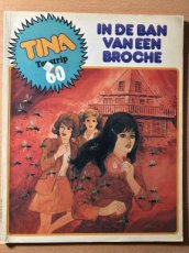 Tina topstrip deel 60 in de ban van de broche