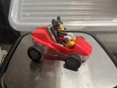 +  Walt Disney Mickey in auto 1