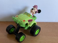 +  Walt Disney Minnie in auto 8