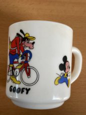 + Walt Disney Mok van Goofy